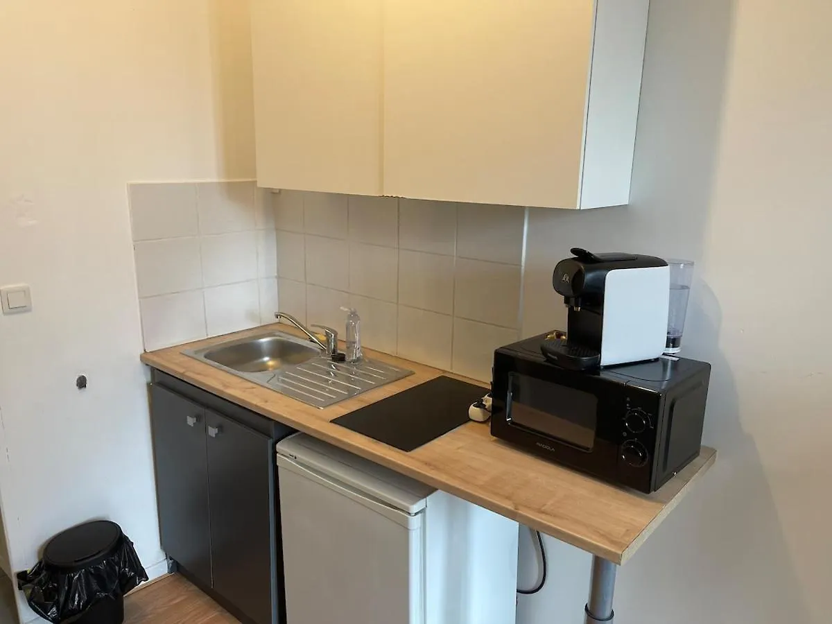Studio Hotel Villeurbanne Charpenne 3