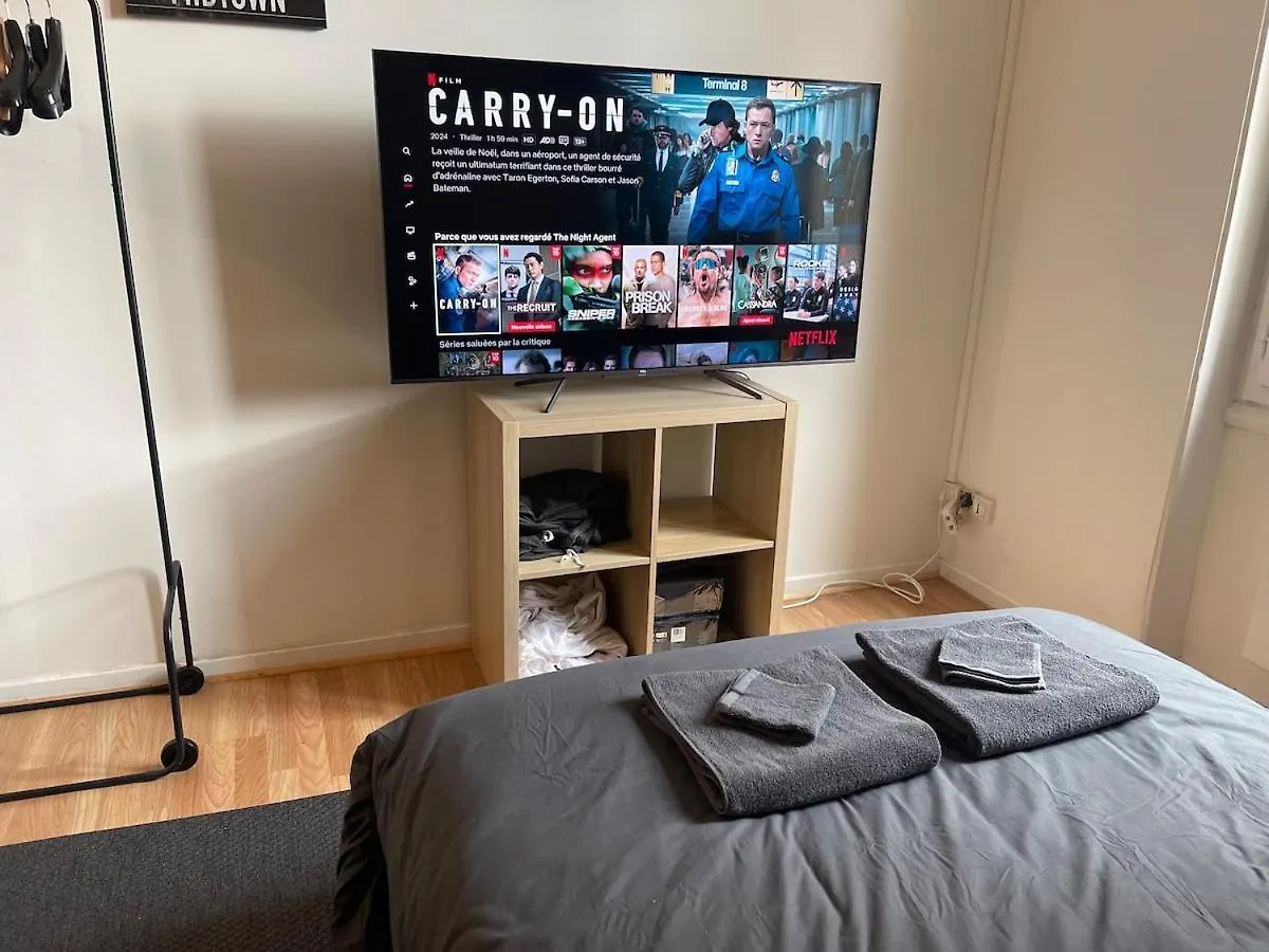 Studio Hotel Villeurbanne Charpenne 3 0*,  France